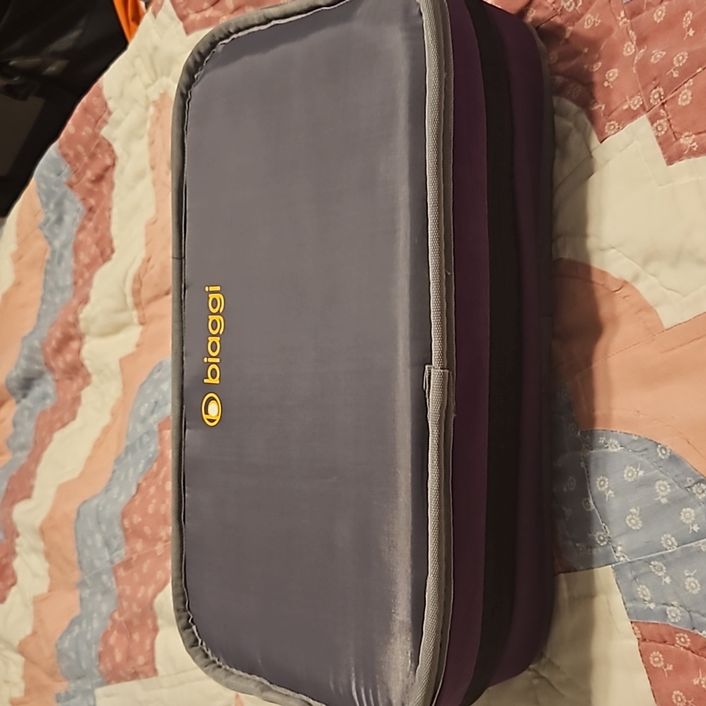 Biaggi Zipsak Underseat to Carry On